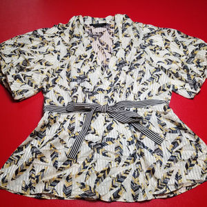 BCBGMaxAzria sz L silky belted blouse